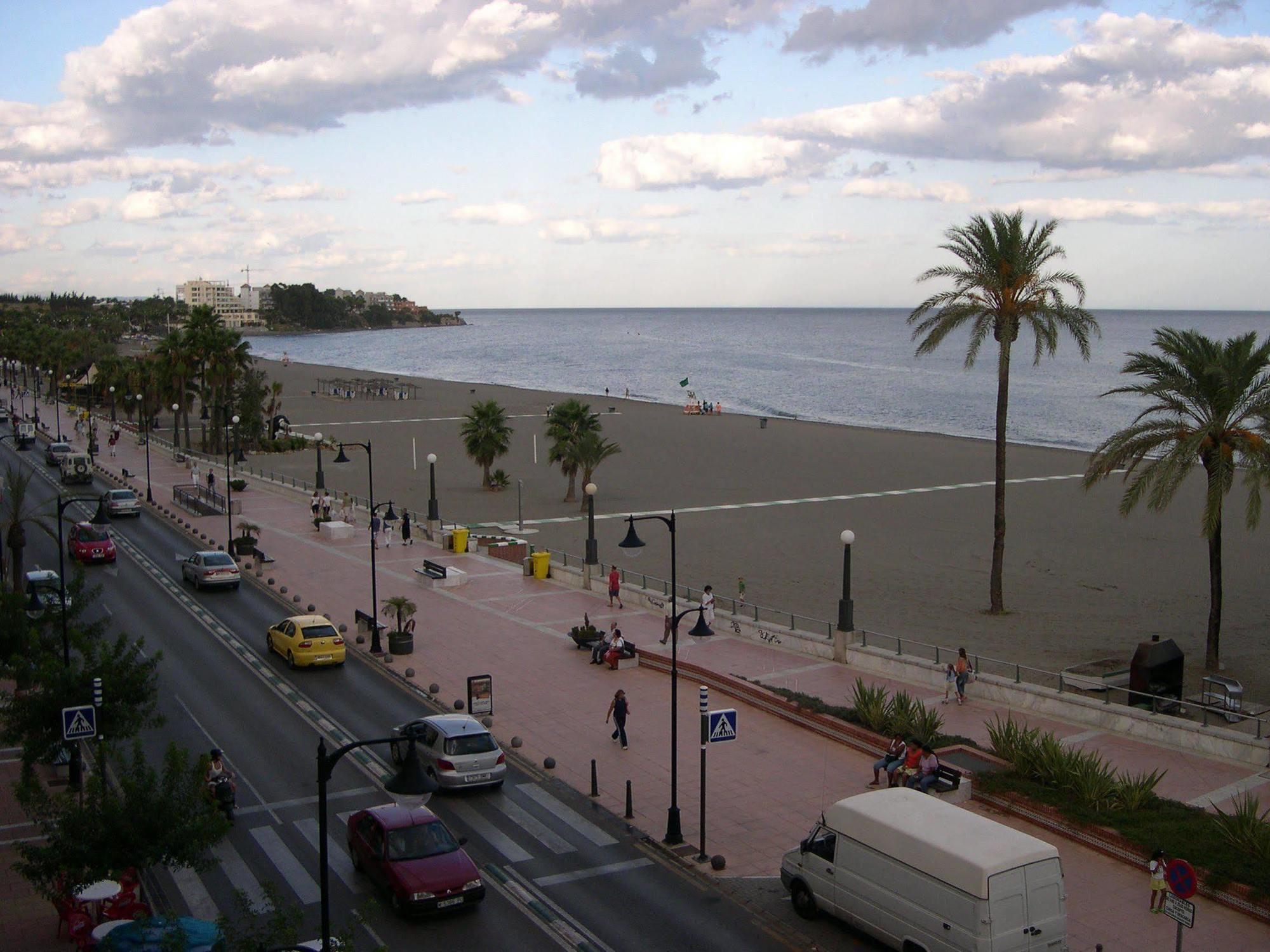 Hotel Mediterraneo Estepona Luaran gambar